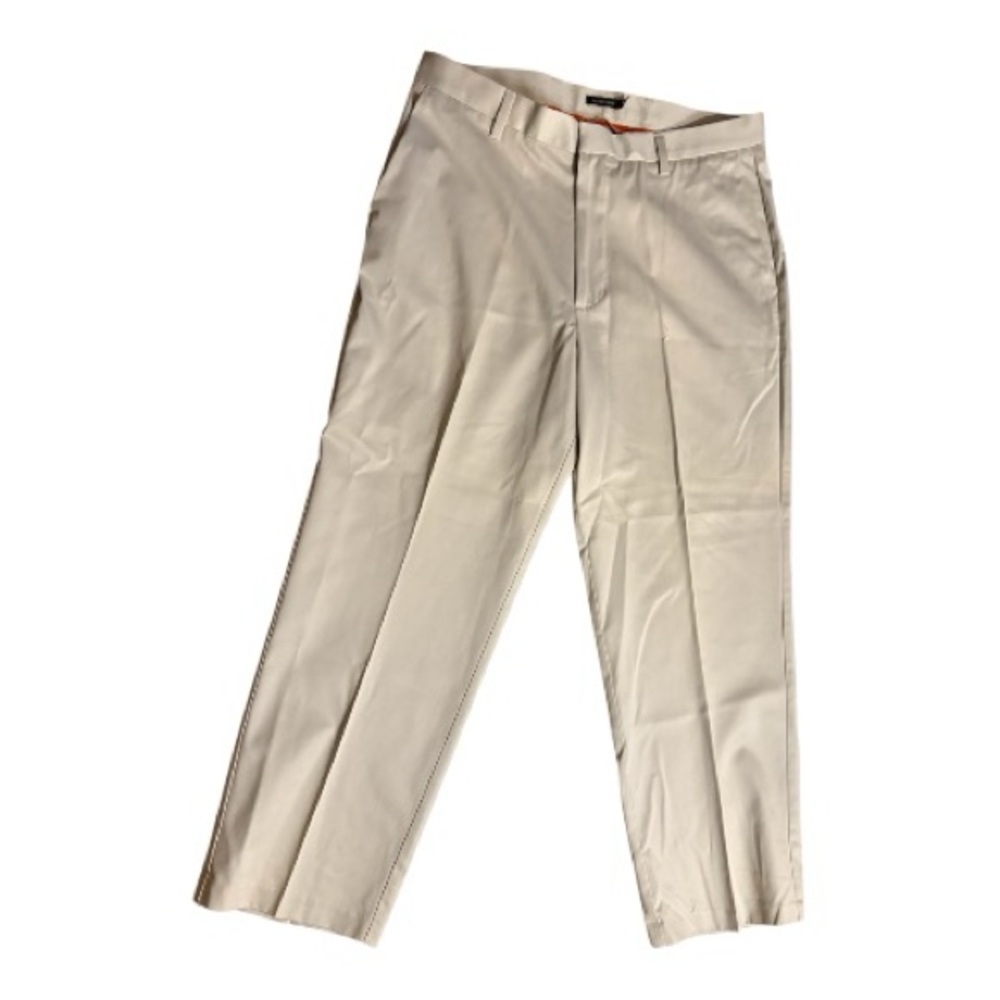 Dockers D3 Classic Fit Khaki Pants – Size 36x29